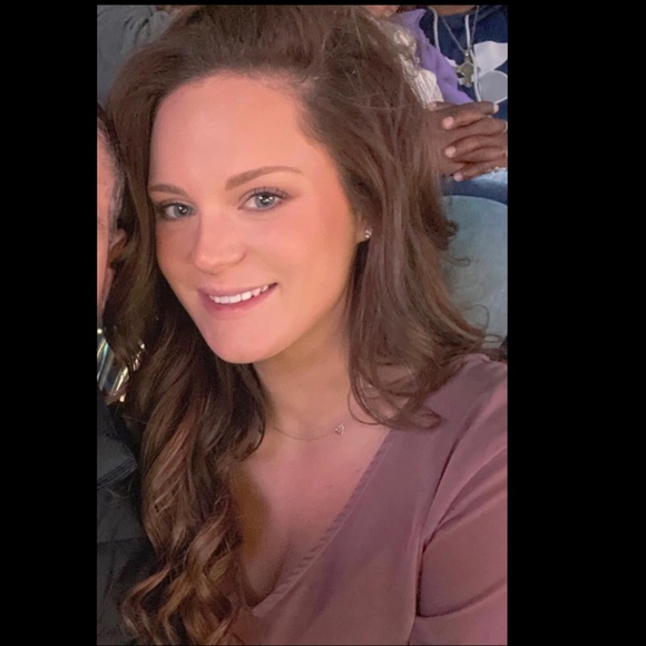 Meet your Posher, Rhianna - Picture 1 of 1